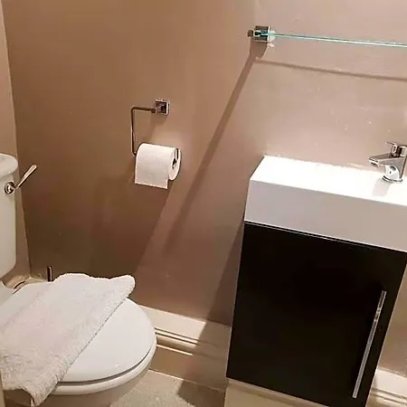 The Queen Catherine Hotel 3*