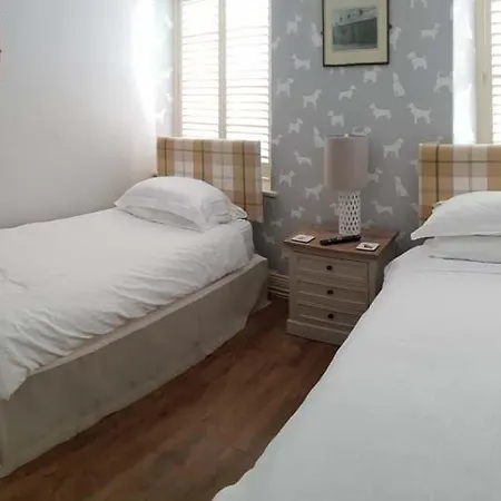 The Queen Catherine Hotel 3*