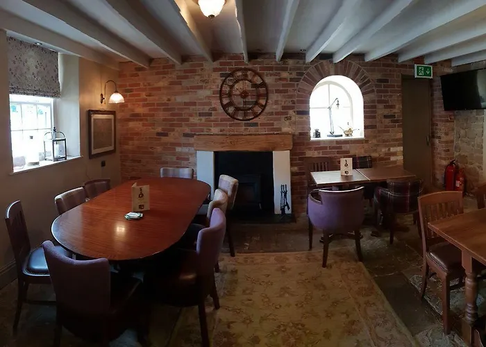 The Queen Catherine 3*