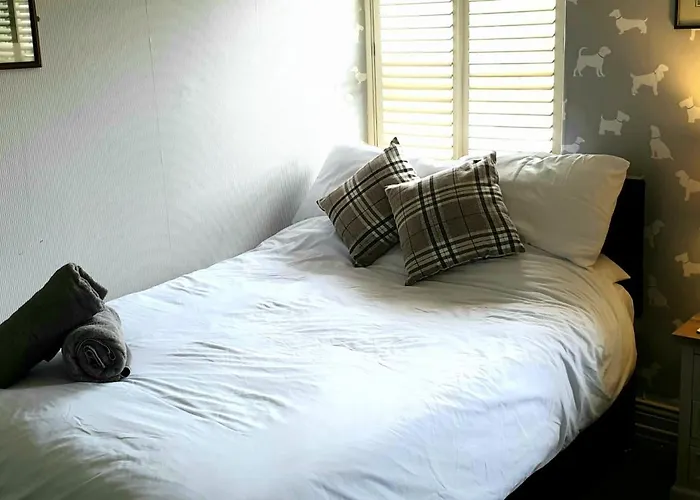 The Queen Catherine 3*